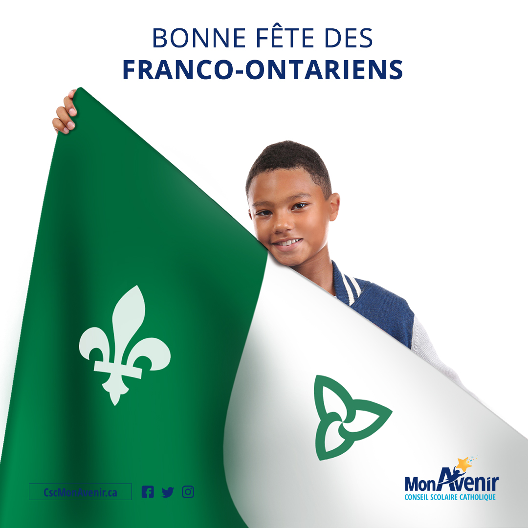 Jeune garçon avec le drapeau Franco-Ontarien